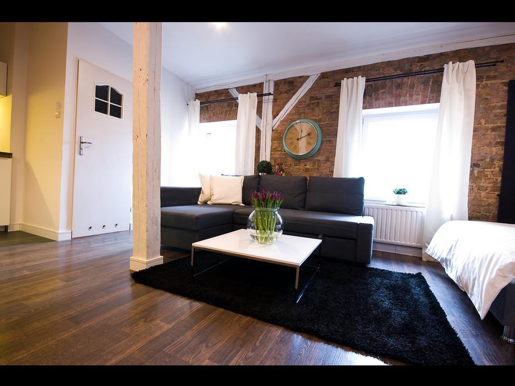Apartmenty Mariacka 20 -Self Check-In 24H -Loud On The Weekends - By Kanclerz Investment Katowice Exterior photo